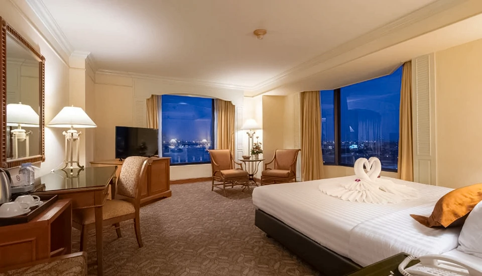 هتل مونتین ریورساید بانکوک